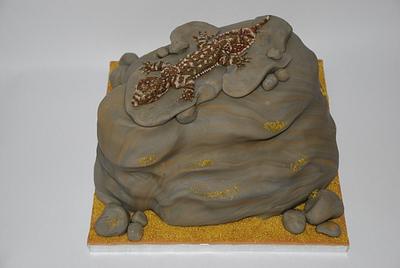 Gecko Cake - Cake by Cake Laine