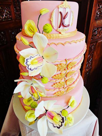 Golden Birthday Cake!  - Cake by Princess of Persia
