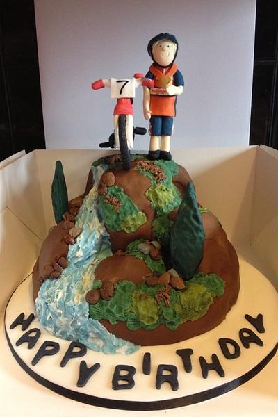 Mountain bikers cake - Cake by Loz