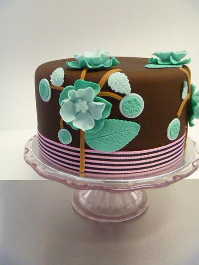 Vintage flowers in brown and teal - Cake by Cupcake Group Limiited