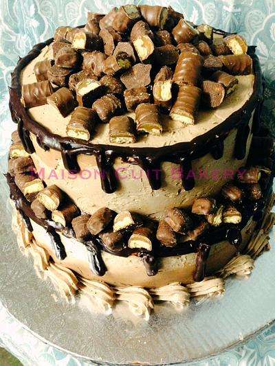 Mouth watering Birthday Cake! - Cake by Maison Cuit Bakery