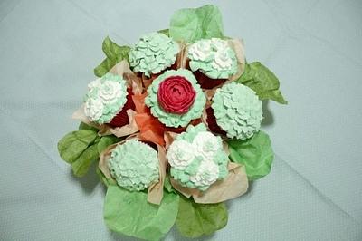 flower bouquet cake - Cake by fantasticake by mihyun