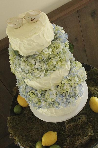 Hydrangea Wedding Cake! - Cake by Betsy's Home Baking