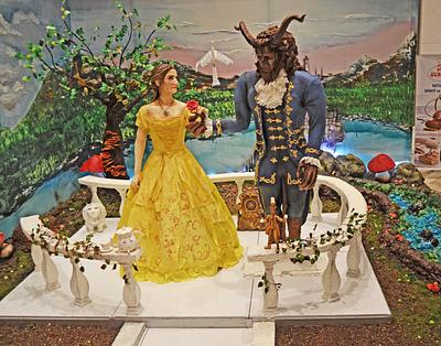 "Beauty & the Beast" Feature with Tuba Geçkil - Cake by Daniel Diéguez
