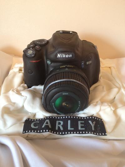 Nikon Camera Cake - Cake by Vickie Cottrell