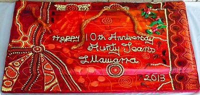 Aunty Jean's 10th Anniversary Cake - Cake by Couture Cakes by Novy
