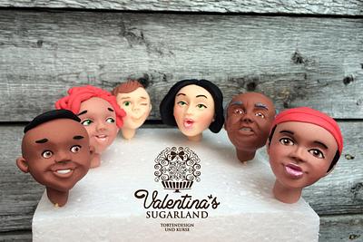 Sugar Heads Diversity  - Cake by Valentina's Sugarland
