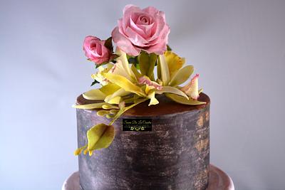 2 new flower bouquets  - Cake by Sonia de la Cuadra