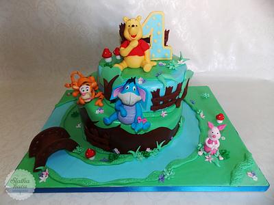 Winnie The Pooh And Friends - Cake by SlatkaKuca