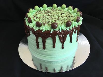 Delectable mint aero - Cake by Adelicious_cake