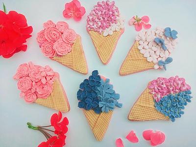Flowery ice cream cones  - Cake by Cookies by Joss 