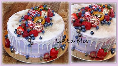 Drip cake with fruit - Cake by Lenka
