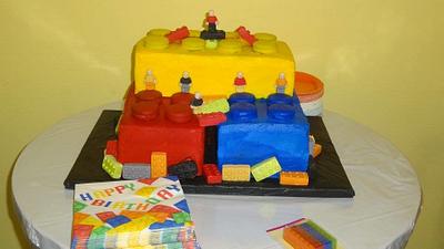 Lego cake  - Cake by Laura 