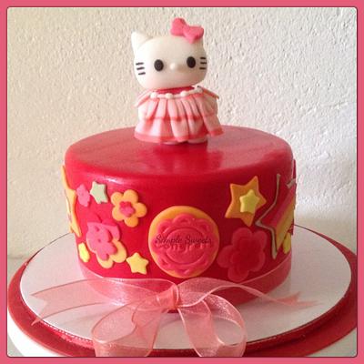Hello Kitty - Cake by Simple Sweets