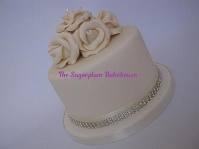 Chunky Fondant Rose - Wedding Cake Dummy/Sample - Cake by Sam Harrison