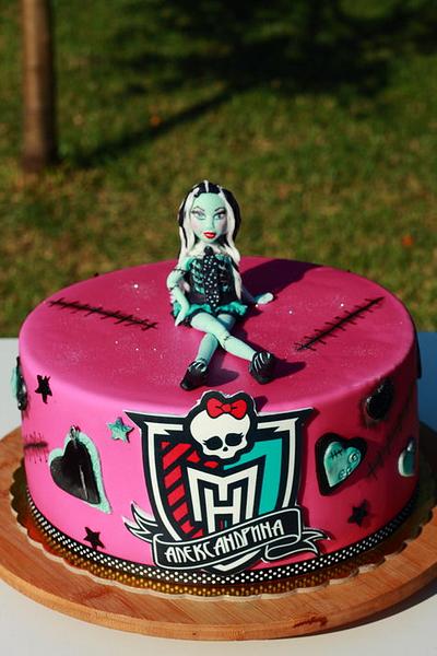Monster High cake - Cake by laskova