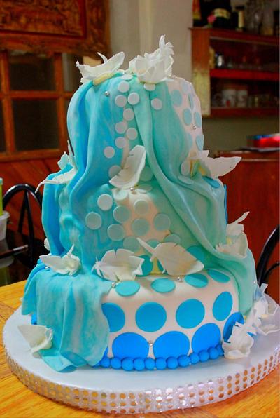 Heaven inspired cake - Cake by The cake magic by Daryl Tsuruoka