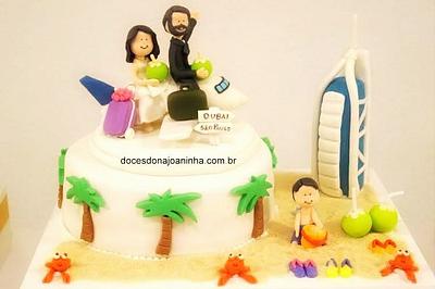 Honeymoon in Dubai - Cake by Crisbreim