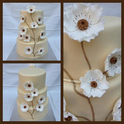 Wedding cake with flowers - Cake by Denisa O'Shea
