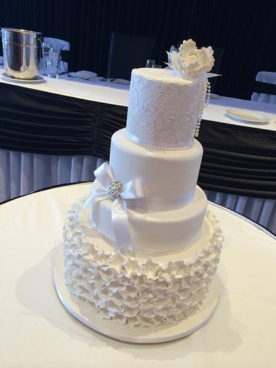 White Bliss  - Cake by Fiona's  cakes melbourne 