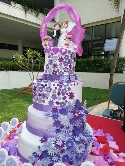 Purple wedding Cake - Cake by juddyoh