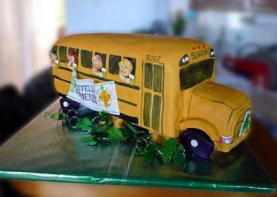 Party Bus - Cake by Pattyday