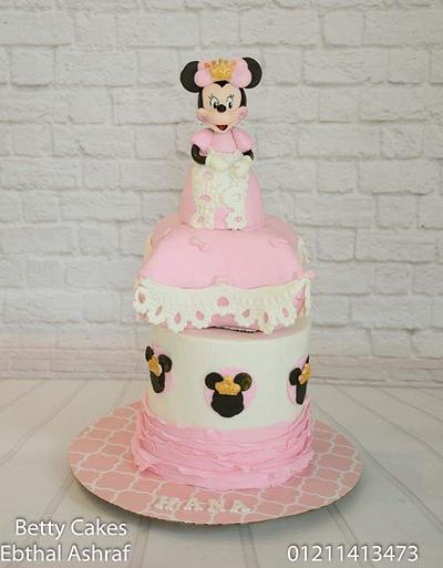  Princess Minnie Mouse cake  - Cake by BettyCakesEbthal 