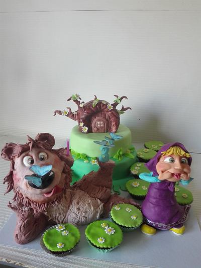 Masha and the bear  - Cake by carlaquintas
