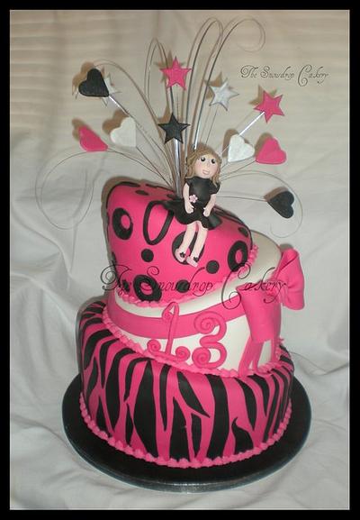Girls and Glamour Wonky - Cake by The Snowdrop Cakery