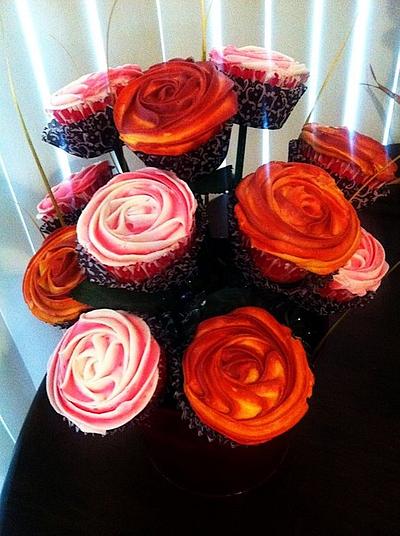 Rose Cupcake Bouquets  - Cake by Tiffany McCorkle