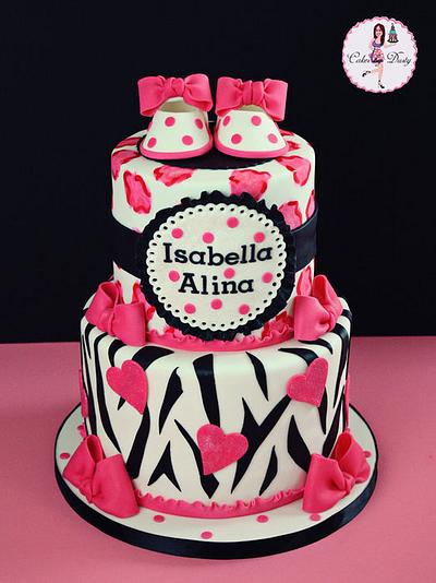 Isabella Alina - Cake by Dusty