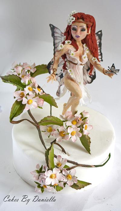 Apple blossoms fairy topper - Cake by daroof