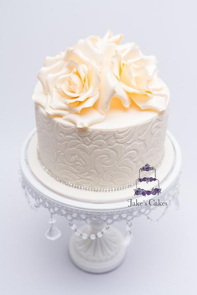 Ivory Roses - Cake by Jake's Cakes