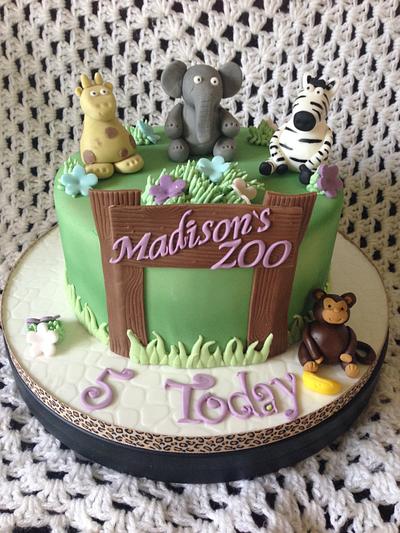 Madison's Zoo - Cake by Savanna Timofei