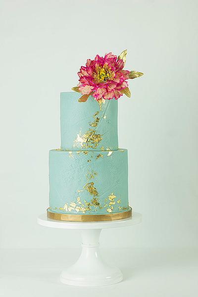 Gold leaf cake  - Cake by Lina Veber 