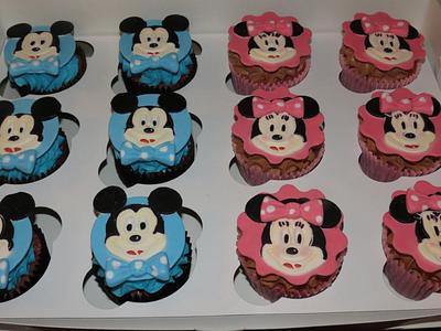 Mickey Mouse Cupcakes - Cake by Nancy T W.
