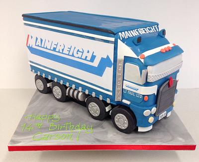 Mainfreight Truck - Cake by ClaresCakeDesign