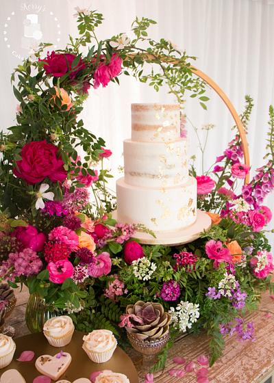 English country garden wedding cake - Cake by Kerry's Cakes and Treats 
