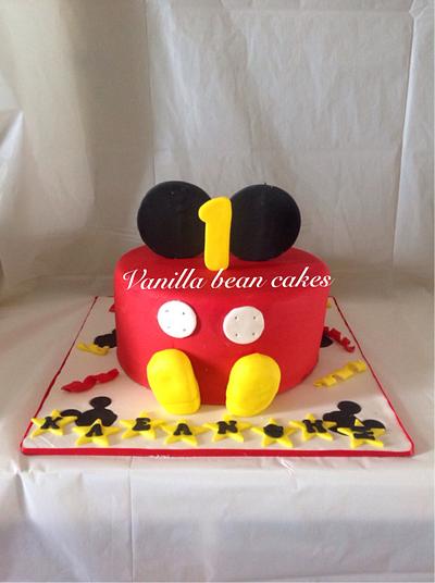 Mickey Mouse  - Cake by Vanilla bean cakes Cyprus