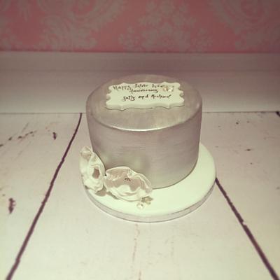 Silver single tier anniversary cake - Cake by Amy Archibald