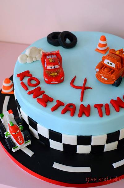 Lightning mcqueen 3 - Cake by giveandcake