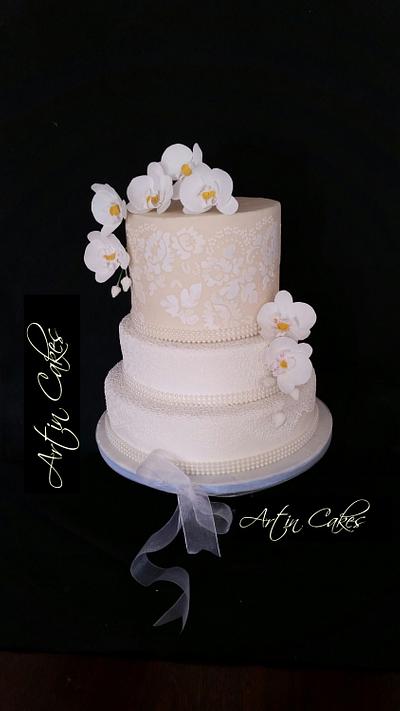Phalaenopsis and lace cake - Cake by Shree