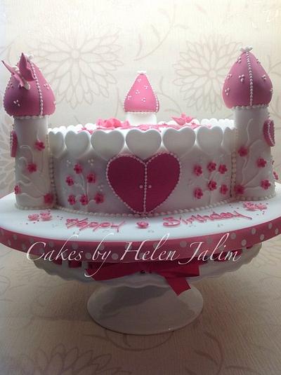 Pretty castle - Cake by helen Jane Cake Design 