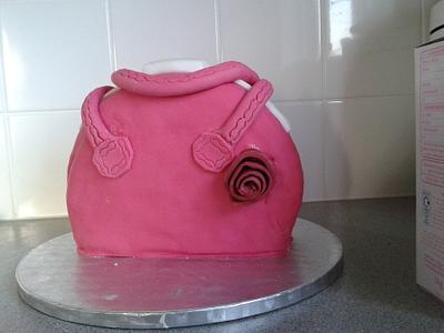 Handbag - Cake by stilley