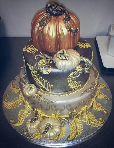 golden harvest - Cake by Enchanted Bakes by Timothy 