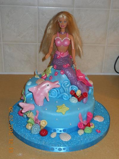 Barbie Mermaid:) - Cake by emmalousmom