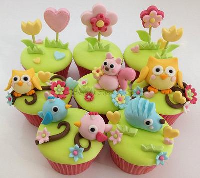 Owl themed cupcakes - Cake by Shereen