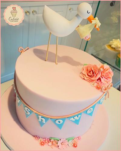 Stalk Babyshower Cake - Cake by Cutsie Cupcakes