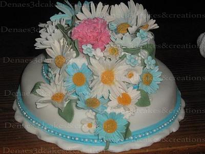 Daisy Cake - Cake by Denaes3dcakes