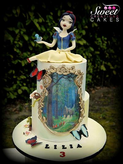 Snow White and the enchanted forest - Cake by Sweet Creations Cakes